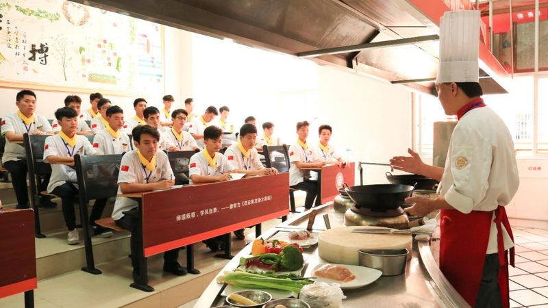 膨化食品批发市场，谁在悄悄洗牌